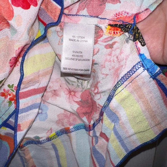 John Mark Embroidered Floral Print Woven Tunic - Picture 7 of 8